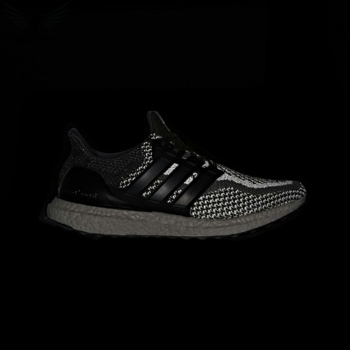 Giày thể thao Adidas UltraBoost 2.0 Limited 'Black Reflective' BY1795