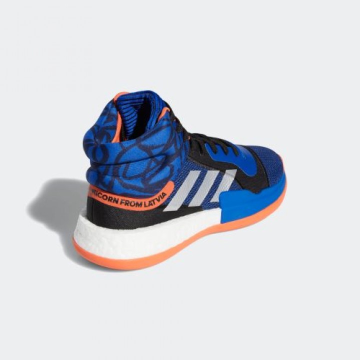 Giày bóng rổ Adidas Marquee Boost G27738