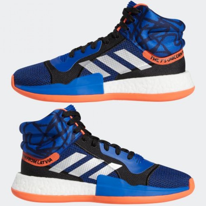 Giày bóng rổ Adidas Marquee Boost G27738