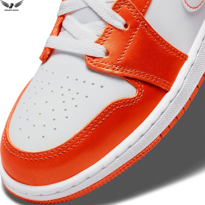 Giày Nike Air Jordan 1 Mid GS White Orange DM4228-800